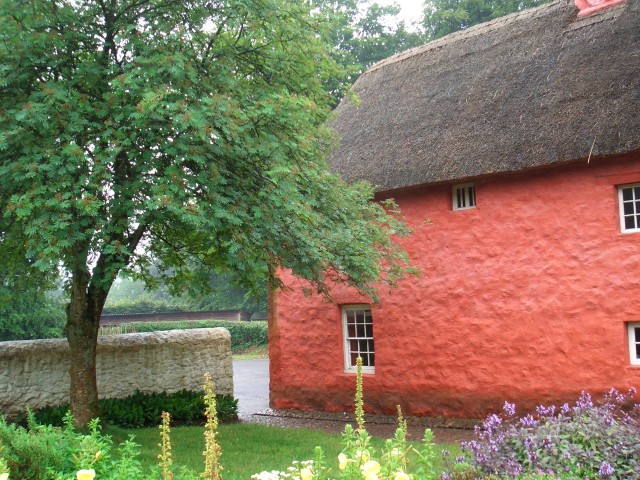 UK-July-06 6th SW08 St Fagans Welsh Life Museum06 #2 farmhou.jpg