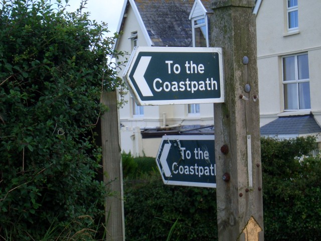 UK-July-06 11th Cornwall Coastal Trail - Tintagel 09 signage.jpg