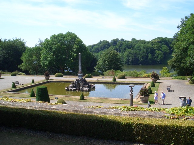 UK-July-06 16th Cotswolds 08 Blenheim Palace lower water ter.jpg