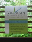 07 May-Jun 031a Vancouver VanDusen.JPG