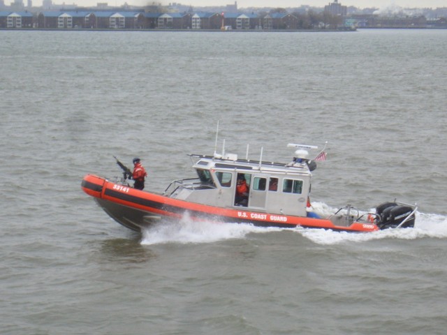 NYC 7-Apr 08 Ellis Island ferry armed harbor patrol.JPG