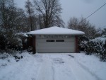 2008 19-Dec 05 Bellevue parents driveway.jpg