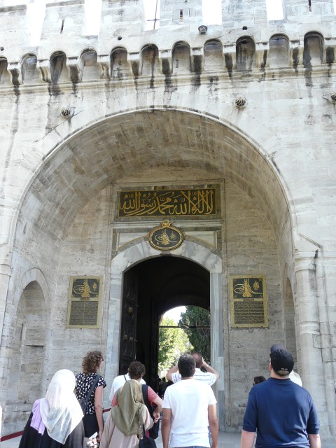 09Aug13 Istanbul 08 Tour - Topkapi Palace Gate of Salutation or Middle Gate.JPG