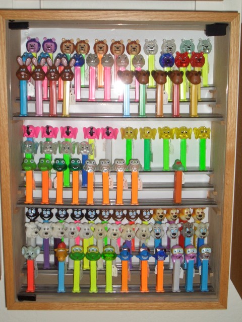 05-Mar Pez wall2b.JPG