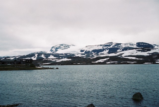 04-Jun 29th Norway-in-a-Nutshell Tour02 - train2.jpg