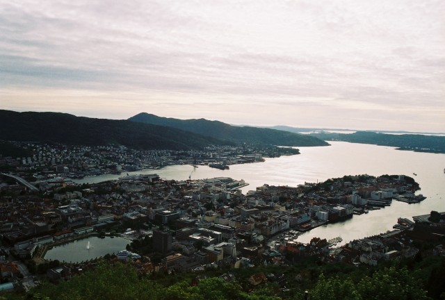 04-Jun 30th Bergen07 Mt Floyen view.jpg