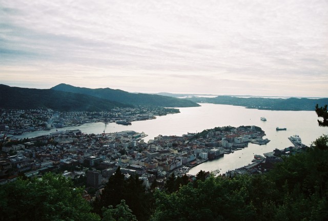04-Jun 30th Bergen08 Mt Floyen view.jpg