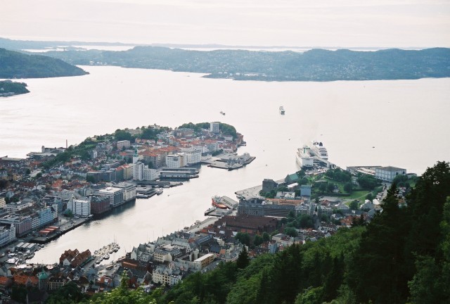 04-Jun 30th Bergen10 Mt Floyen view.jpg