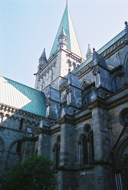 04-Jul 1st Trondheim02 Nidaros Cathedral - north transept.jpg