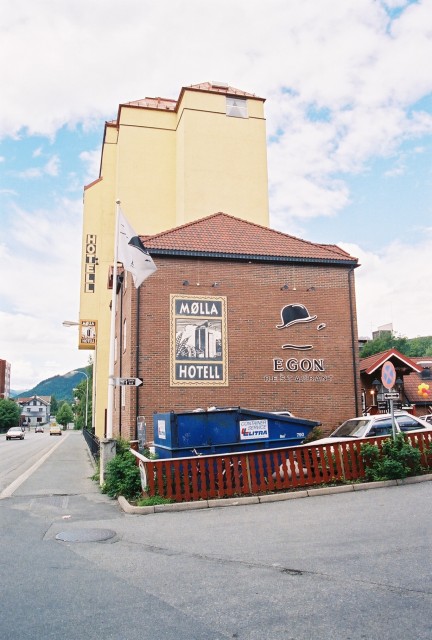 04-Jul 3rd Lillehammer05 Molla Hotel.jpg