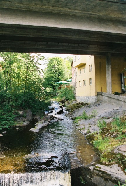 04-Jul 4th Lillehammer05 river by hotel.jpg