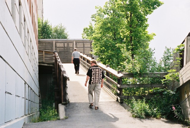 04-Jul 4th Lillehammer08 returning to  hotel.jpg