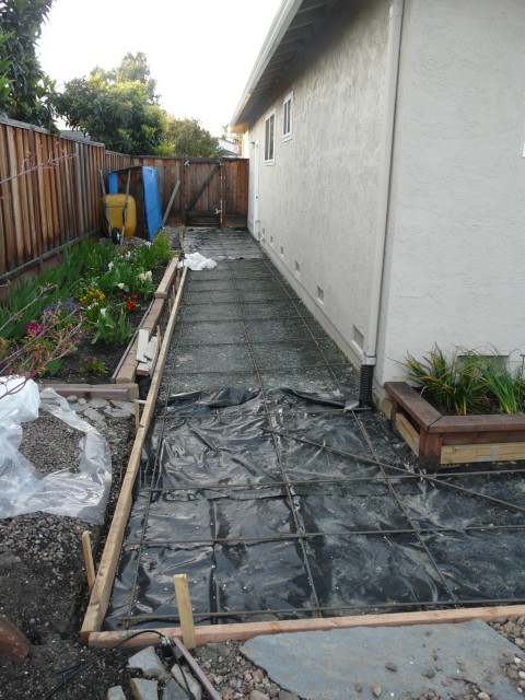 2010 Mar 14 San Ramon 03  Concrete prep completed.JPG
