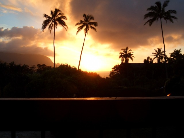 05AprHawaii - Resort Sunset from Lanai.JPG