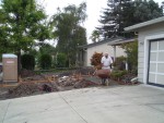 Front yard 2005 August 15 Concrete and retaining walls 01.jpg