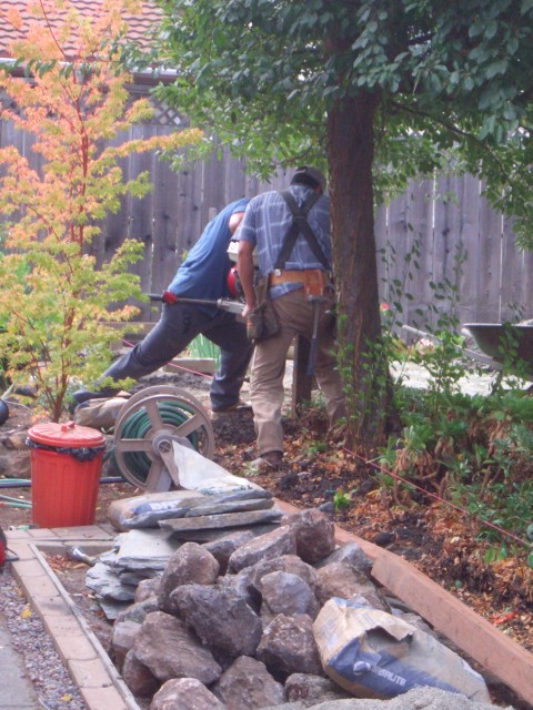 2005 Sep 12 fence 12 digging post holes.jpg