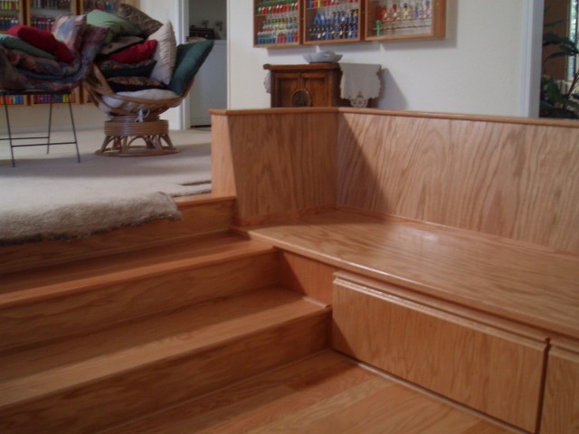 2005 Sep 12 Conversation Pit Day 3 Installation 07 done.jpg