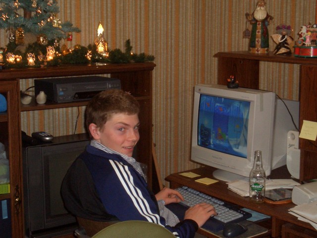 Dec 2005 Peacock Party 09a Jake.jpg