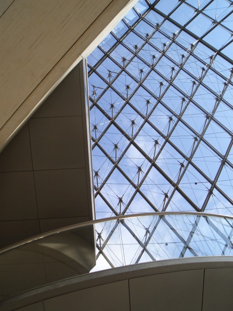 April 2006 Paris Day 4ae inside Louvre looking up thru pyramid skylight.jpg