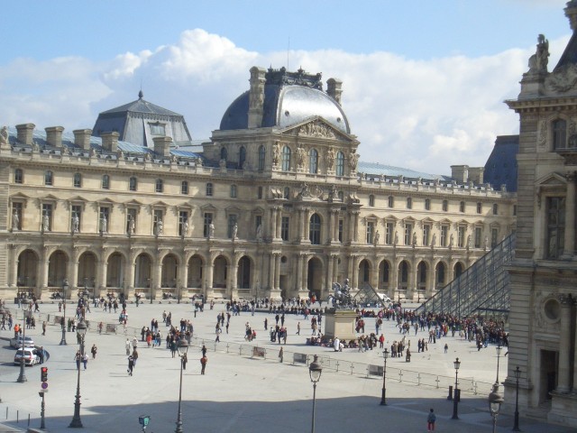 April 2006 Paris Day 4af inside Louvre view of square.jpg